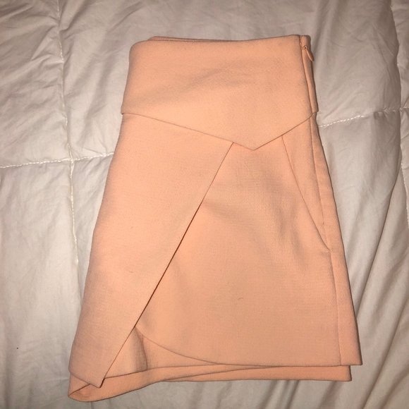 🍑CLUB MONACO PEACH SKORT.🍑 - Picture 1 of 5